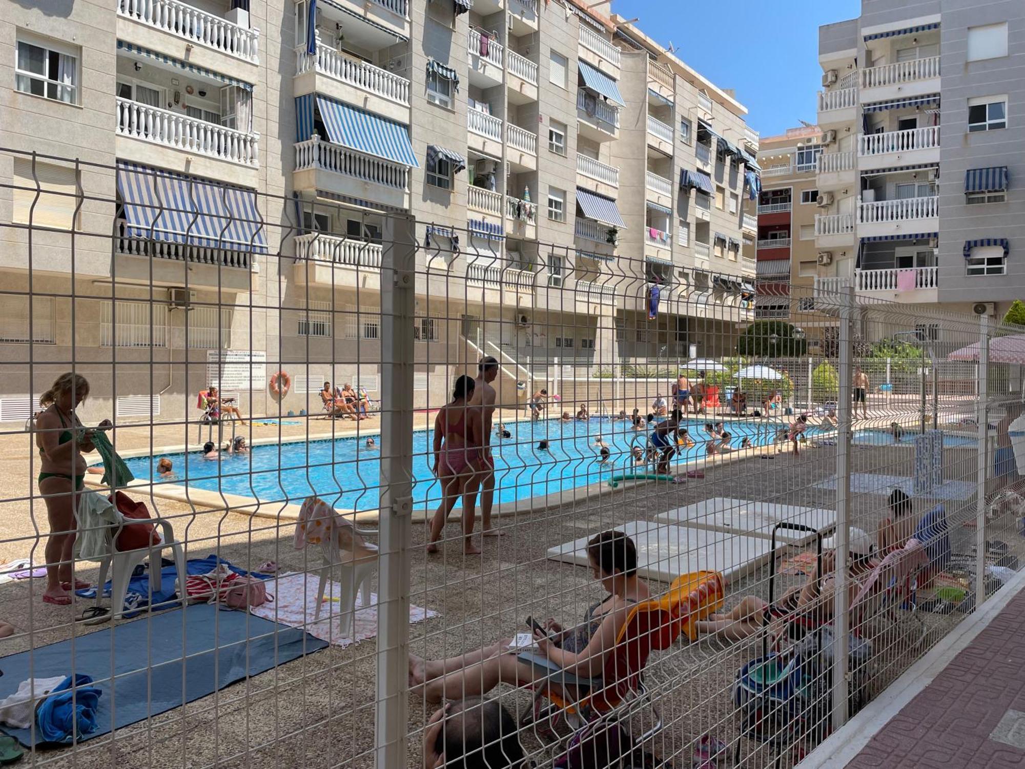 Luxury Beach Apartment Torrevieja Eksteriør billede